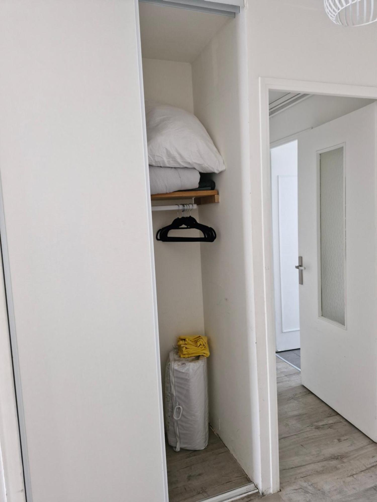 Escapade Montesquieu Apartment แปร์ปินญอง ภายนอก รูปภาพ